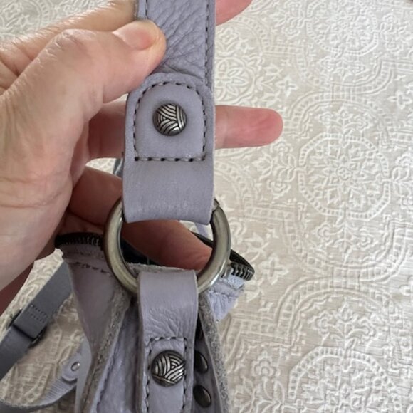 The Sak Silverlake City Leather Crossbody - Picture 11 of 13